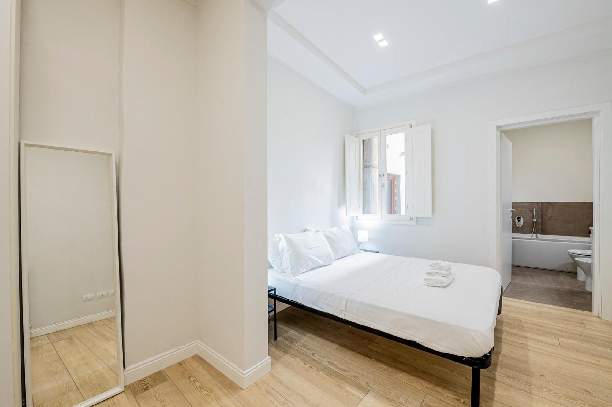 10 Minuti Duomo - Double Suite Con Idromassaggio Florenz Exterior foto